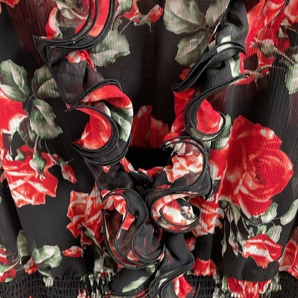 A Byer Blouse Set,Button Cardigan& Spaghetti Strap Top,M, Floral Black and Red - Picture 4 of 13